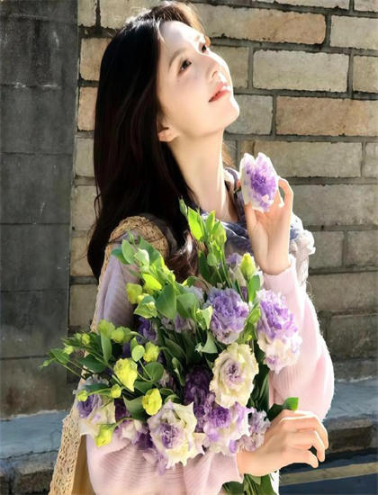 24小时免费更新在线视频_王朝的女人.杨贵妃